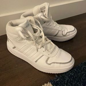 Adidas High Tops Hoops 2.0
